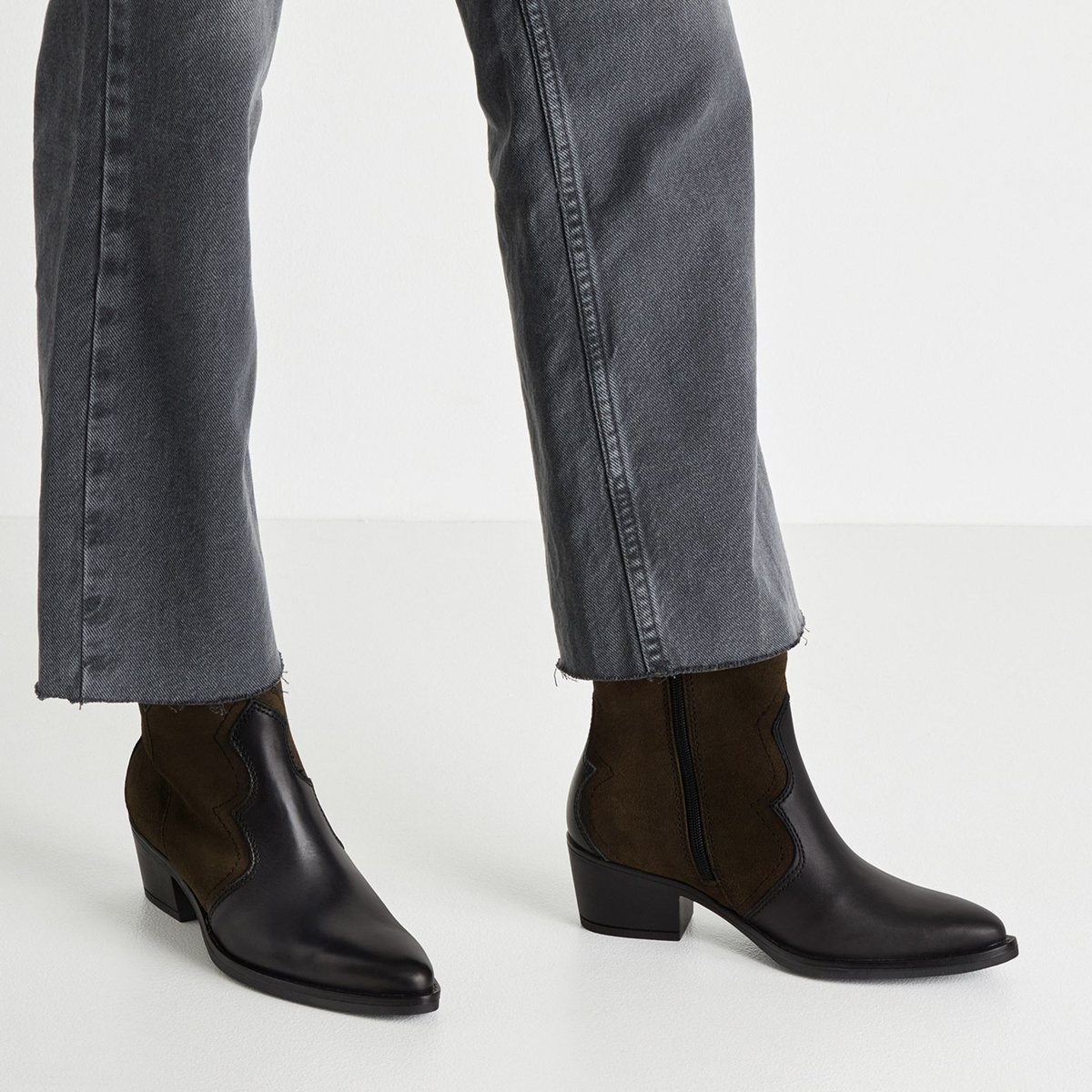 КАЗАКИ TAMARIS АРТИКУЛ: 1-25702-41 076